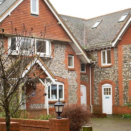 Stonehenge Hostel - YHA Affliated Cholderton Exterior foto